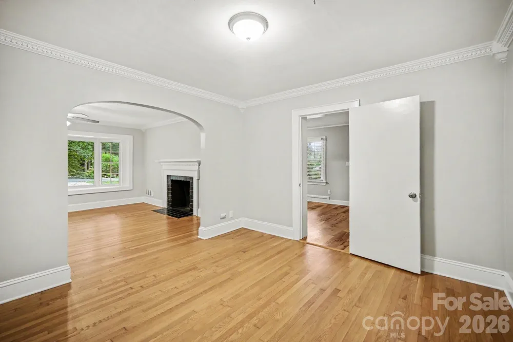 704 1st Avenue Place NE Conover, NC 28613