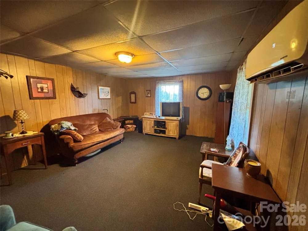 1102 Regal Place NW Lenoir, NC 28645