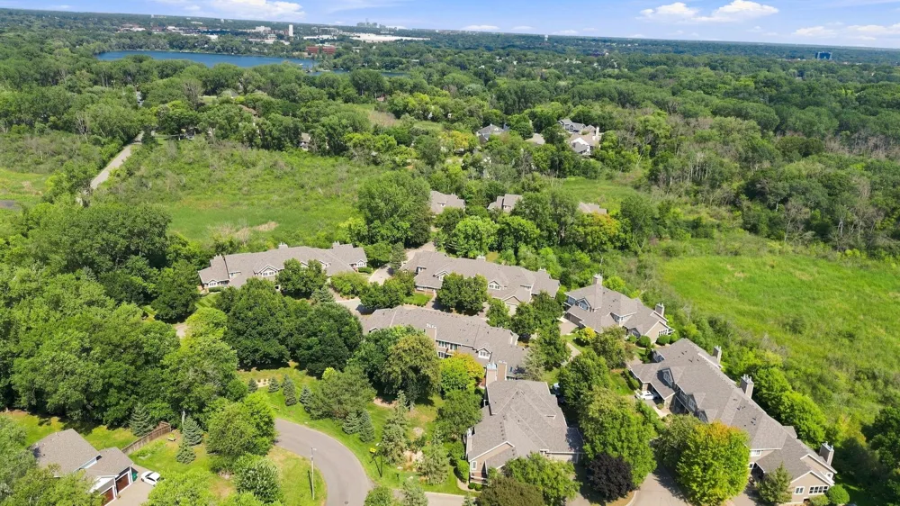 5423 Butternut Circle Minnetonka, MN 55343