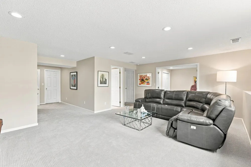 5423 Butternut Circle Minnetonka, MN 55343