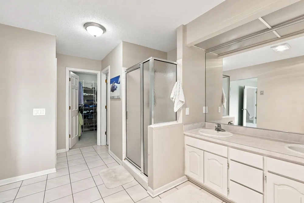 5423 Butternut Circle Minnetonka, MN 55343