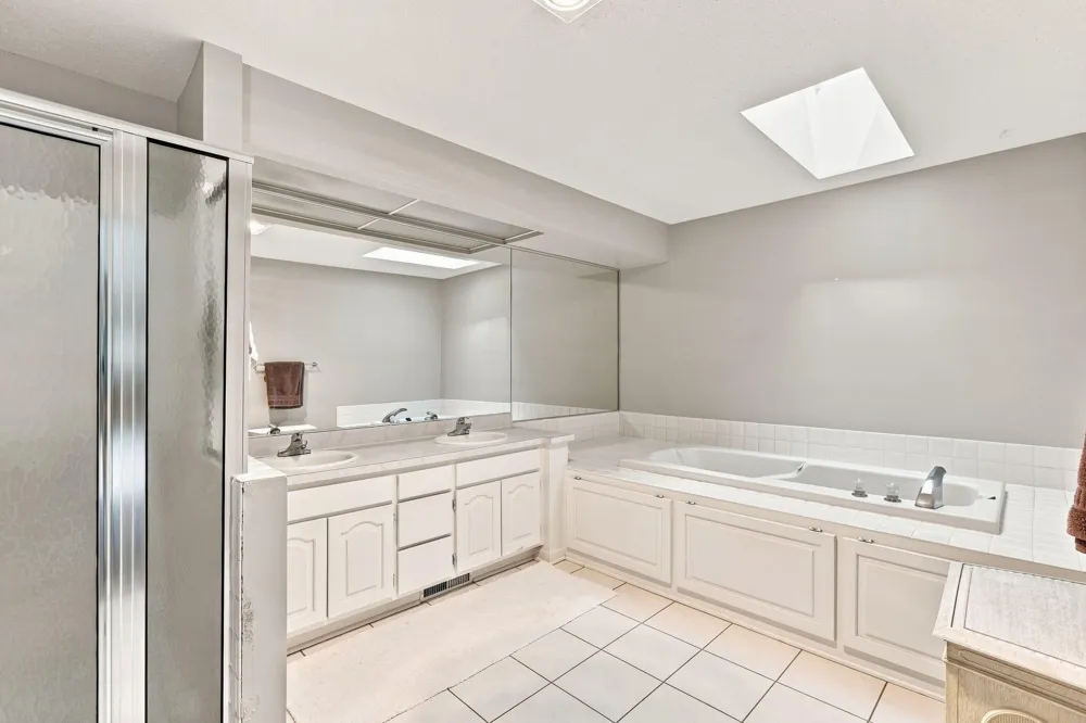 5423 Butternut Circle Minnetonka, MN 55343