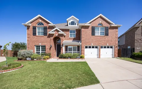 8520 Pinewood Drive