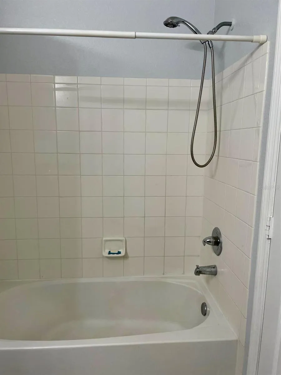 1100 LAKE SHADOW CIRCLE #2103 Maitland, FL 32751