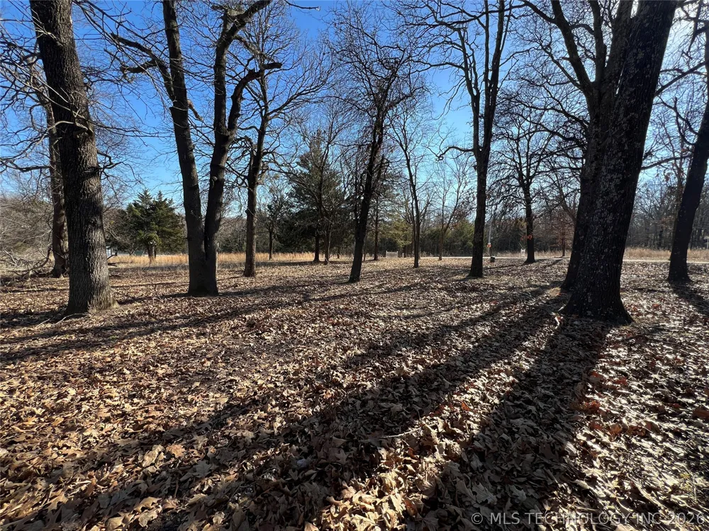 4189 Meadowood Road Eufaula, OK 74432