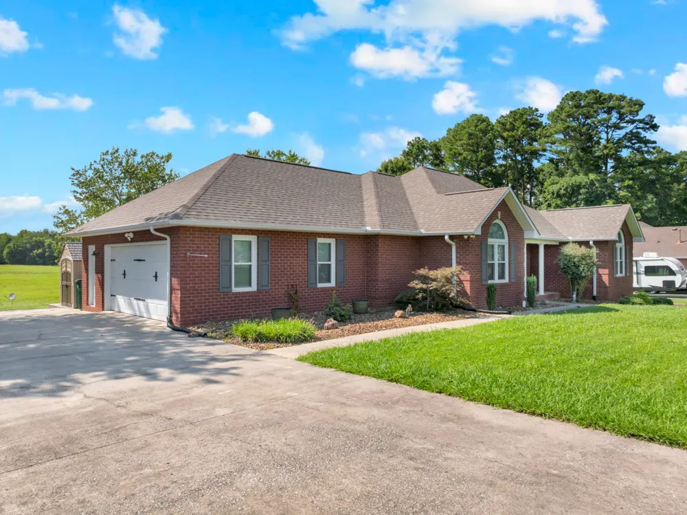 262 Crimson Dr Winchester, TN 37398