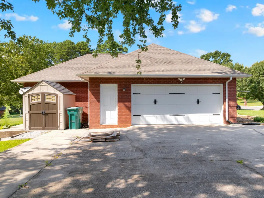 262 Crimson Dr Winchester, TN 37398