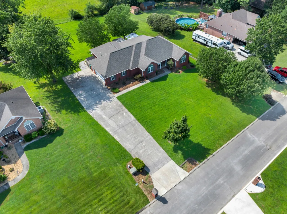 262 Crimson Dr Winchester, TN 37398