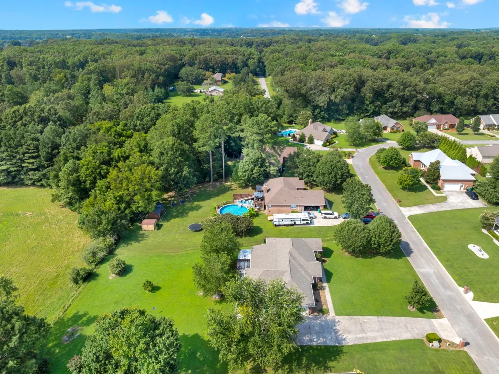 262 Crimson Dr Winchester, TN 37398