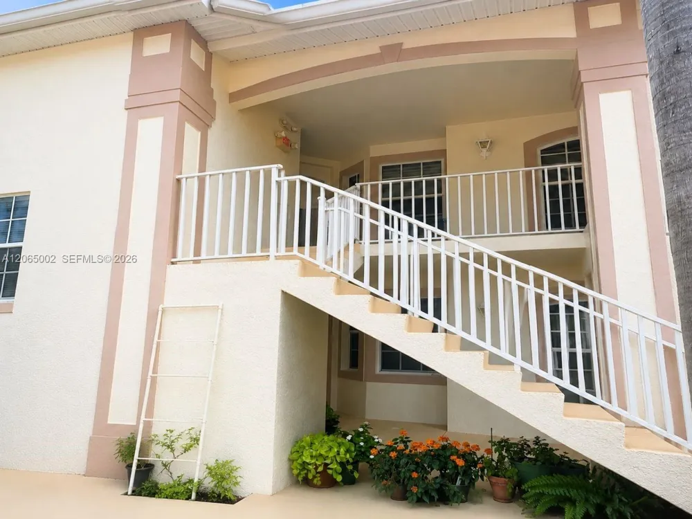 365 Stella Maris Dr #2905 Naples, FL 34114