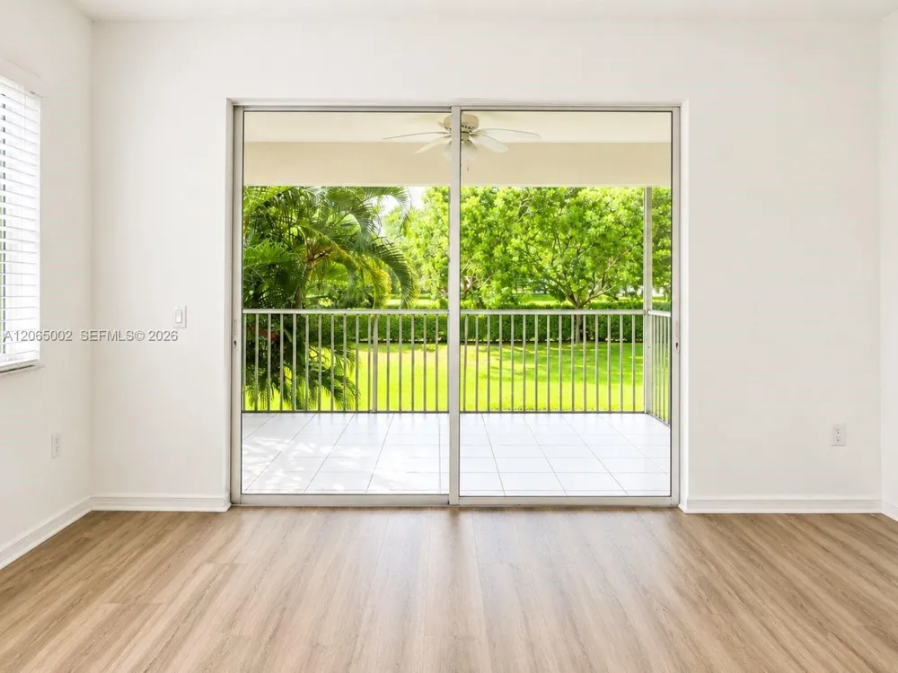 365 Stella Maris Dr #2905 Naples, FL 34114