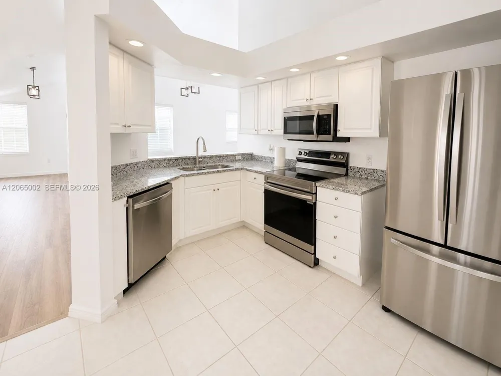 365 Stella Maris Dr #2905 Naples, FL 34114