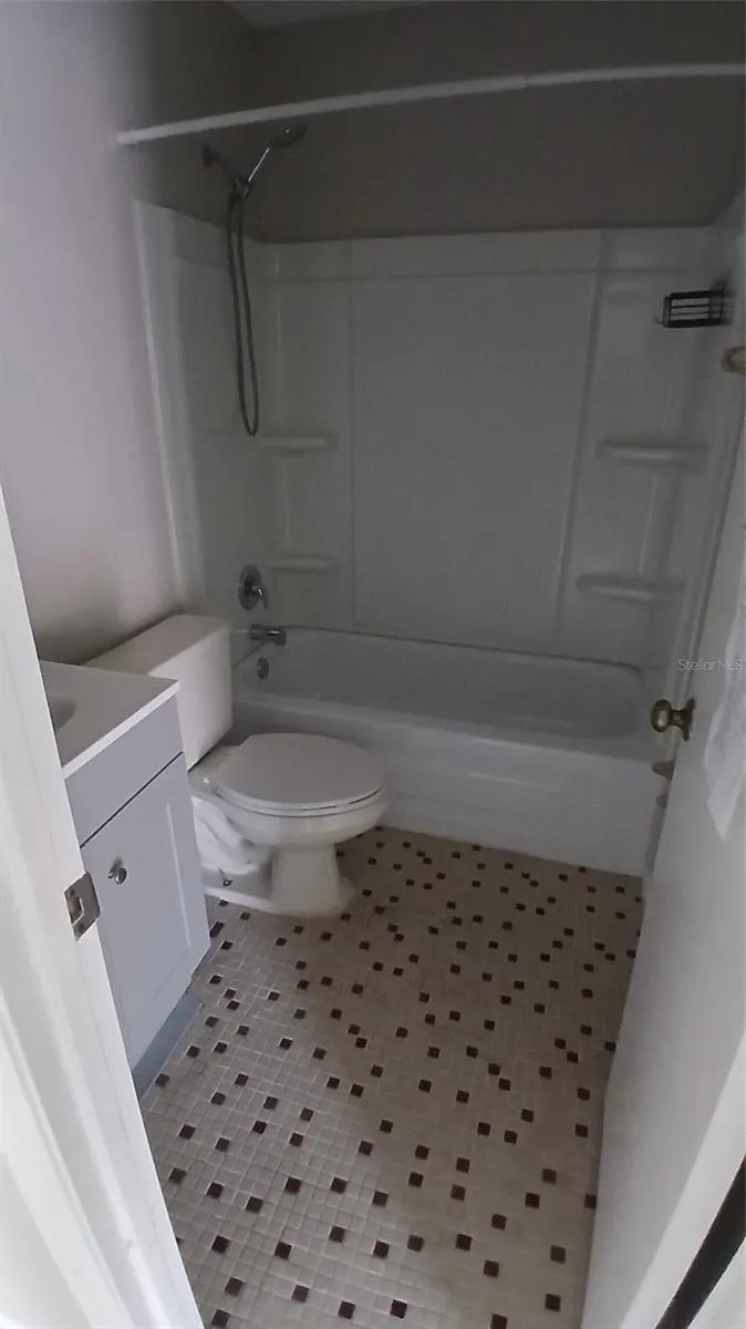 1374 GILES AVENUE Spring Hill, FL 34608