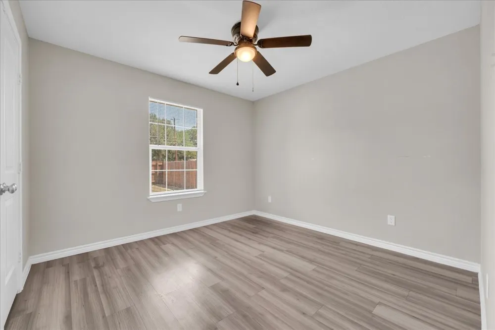 808 SW 24th Street Mineral Wells, TX 76067
