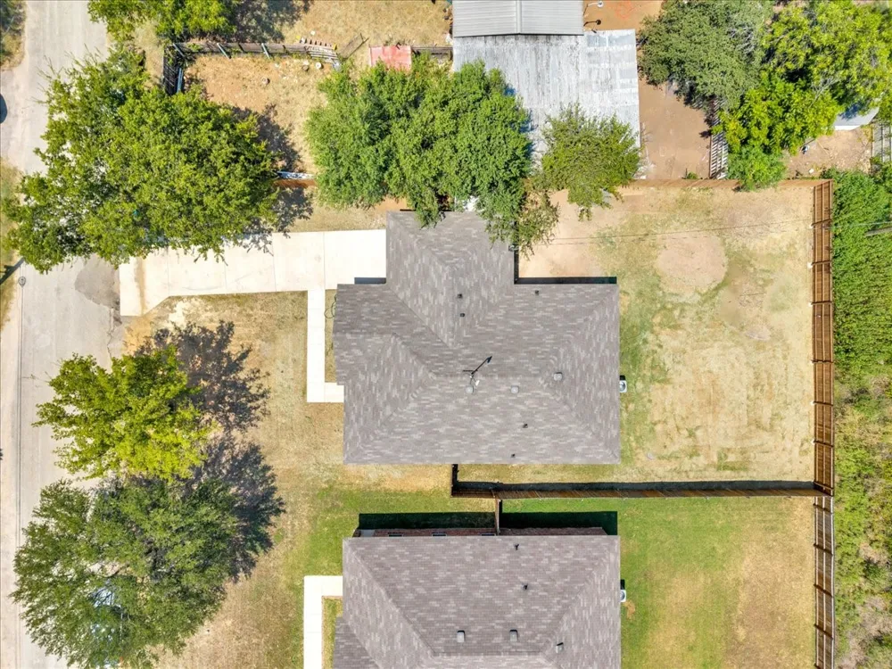 808 SW 24th Street Mineral Wells, TX 76067