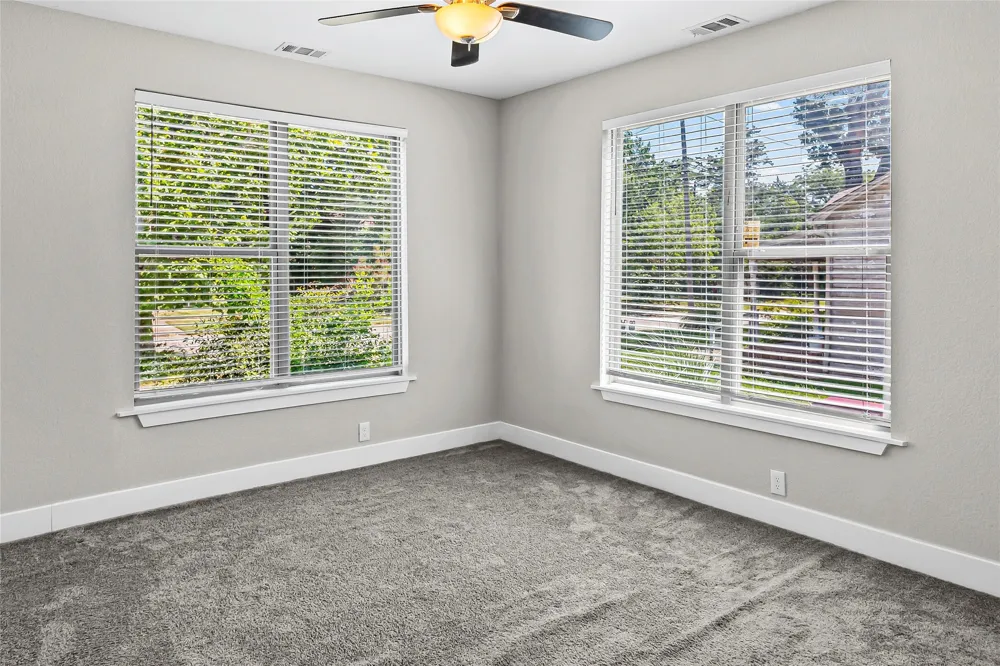419 W 5th Street Bonham, TX 75418