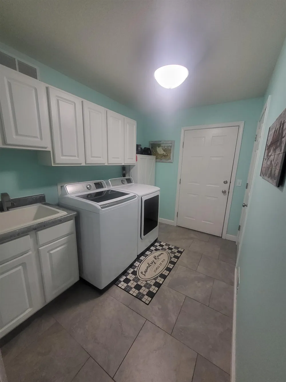 6797 Lakewood Drive Oscoda Charter Township, MI 48750