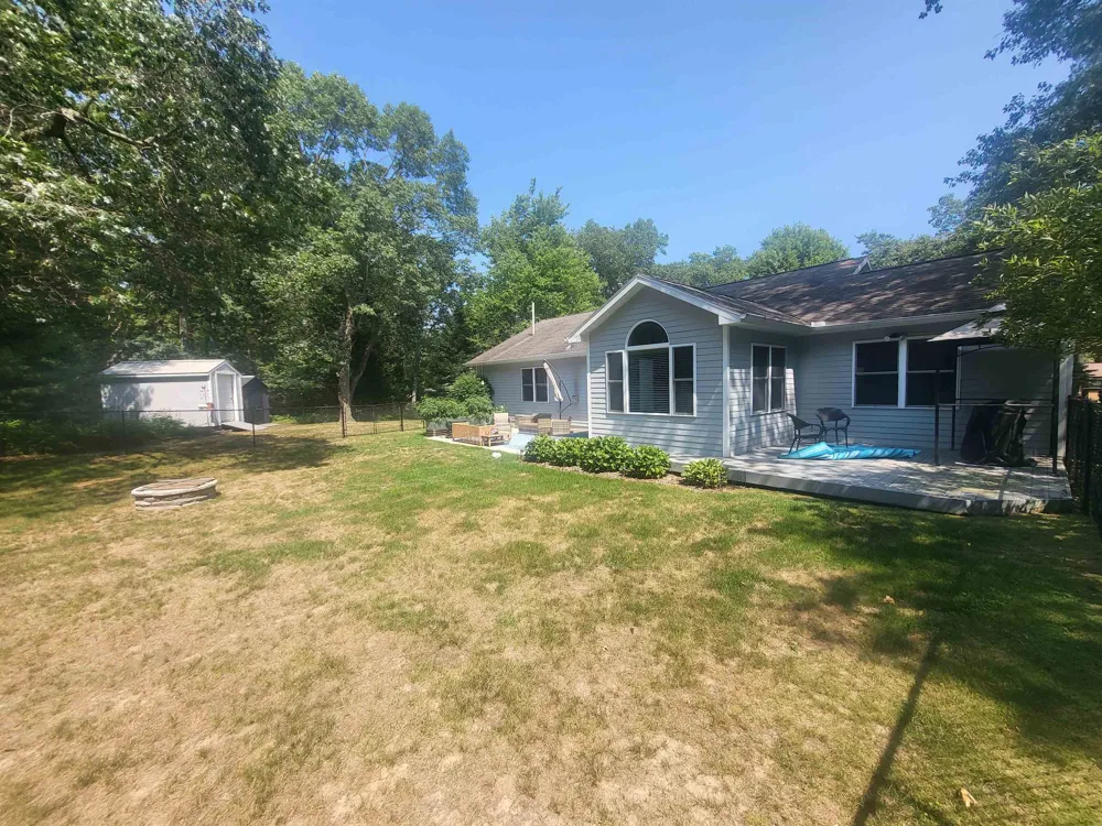 6797 Lakewood Drive Oscoda Charter Township, MI 48750