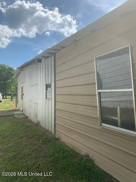 223 Barefoot Springs Road Pelahatchie, MS 39145