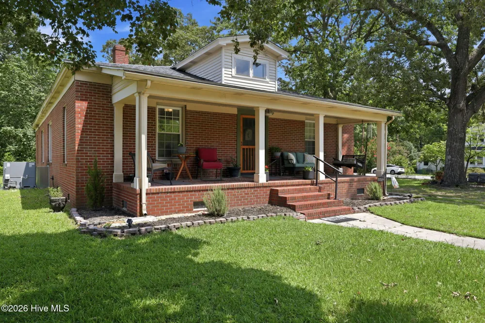 3227 S Eason Street Fountain, NC 27829