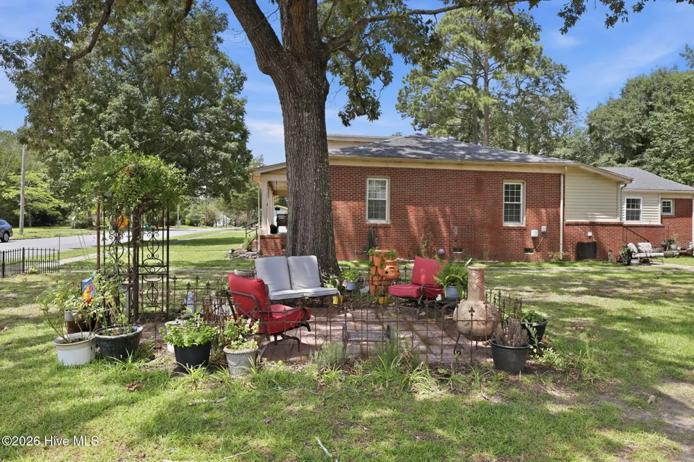 3227 S Eason Street Fountain, NC 27829