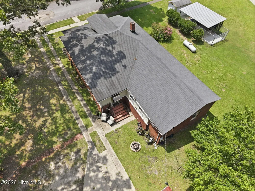 3227 S Eason Street Fountain, NC 27829