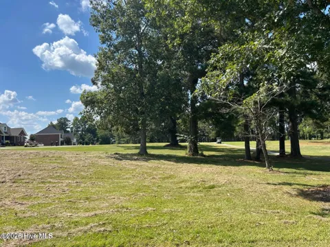 40 Muirfield Drive