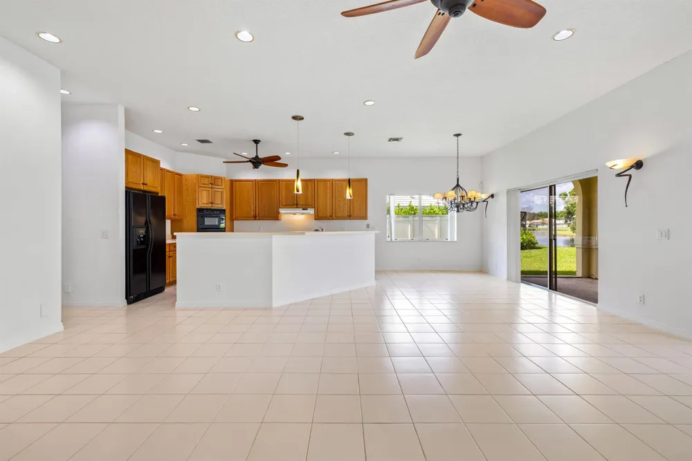 18951 Painted Leaf Court Jupiter, FL 33458