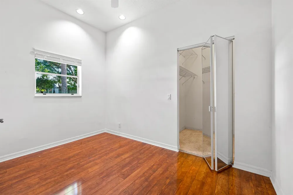 18951 Painted Leaf Court Jupiter, FL 33458