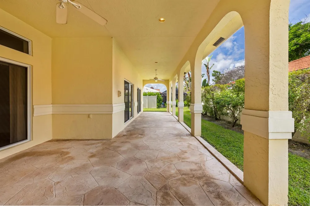 18951 Painted Leaf Court Jupiter, FL 33458