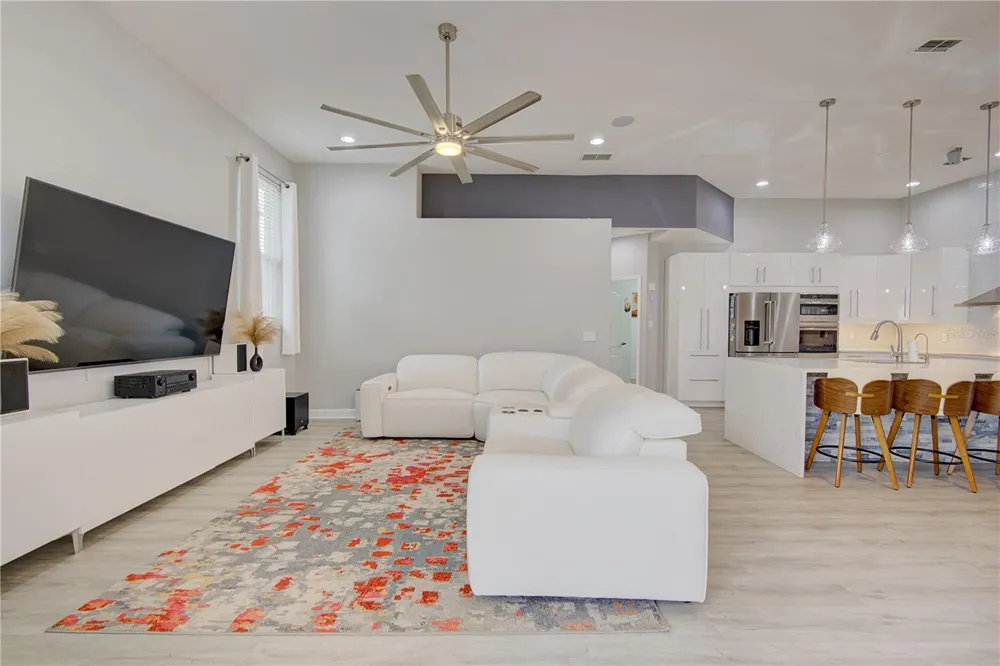 2407 FOLIAGE OAK TERRACE Oviedo, FL 32766