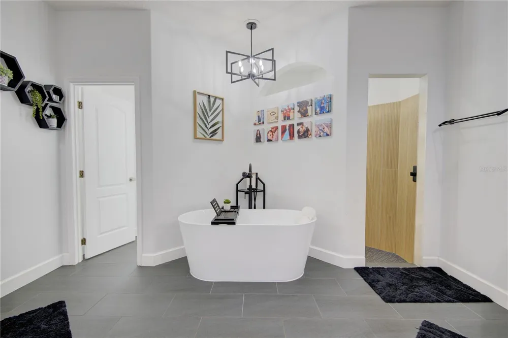 2407 FOLIAGE OAK TERRACE Oviedo, FL 32766