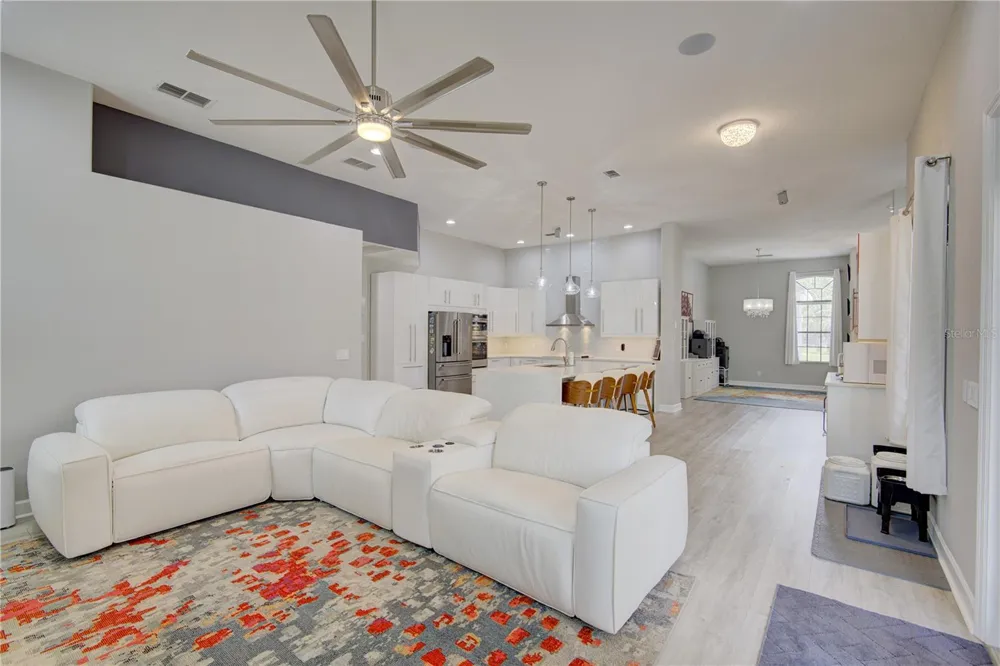 2407 FOLIAGE OAK TERRACE Oviedo, FL 32766