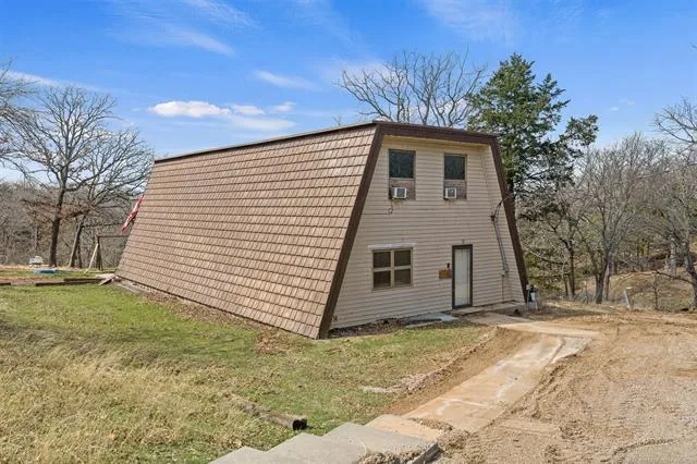 3662 Cooper Memorial Sulphur, OK 73086