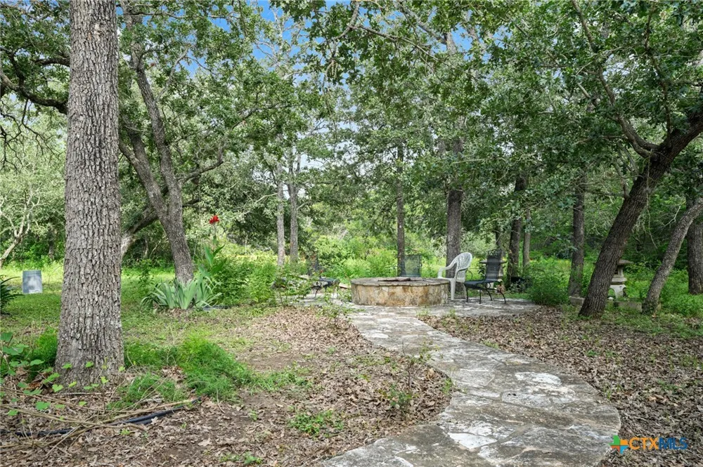3413 Fm 1185 Lockhart, TX 78644