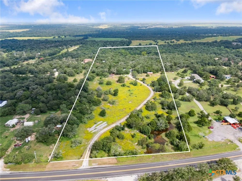 3413 Fm 1185 Lockhart, TX 78644