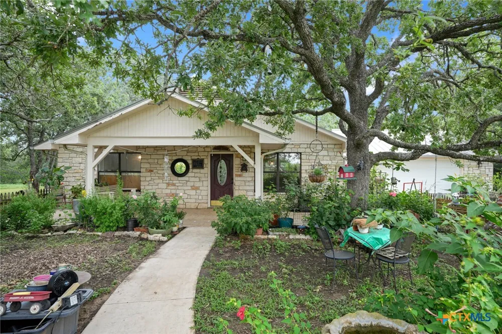 3413 Fm 1185 Lockhart, TX 78644