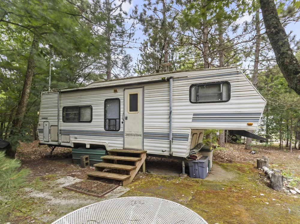 15357 Homestead Road Thompsonville, MI 49683