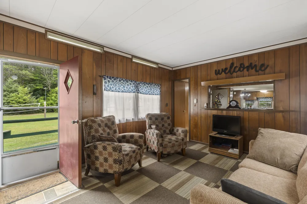 15357 Homestead Road Thompsonville, MI 49683