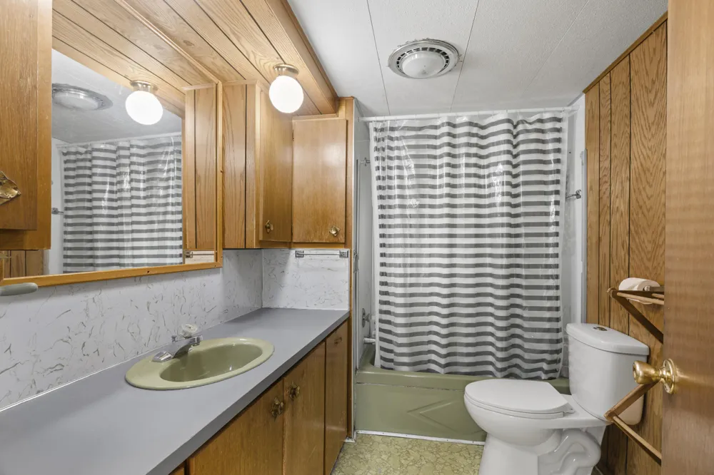 15357 Homestead Road Thompsonville, MI 49683