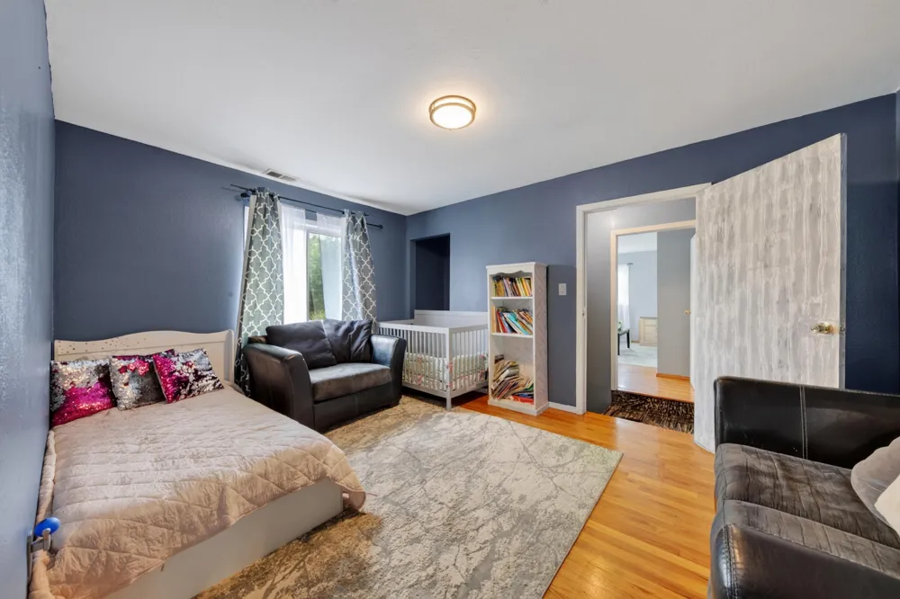 8410 W Newburg Road Carleton, MI 48117