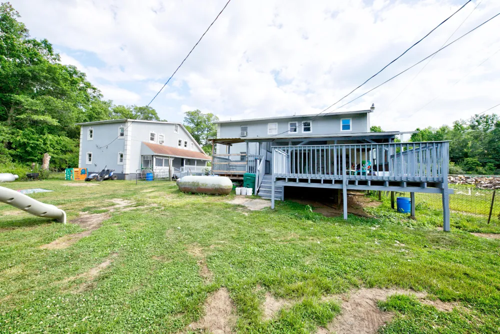 8410 W Newburg Road Carleton, MI 48117