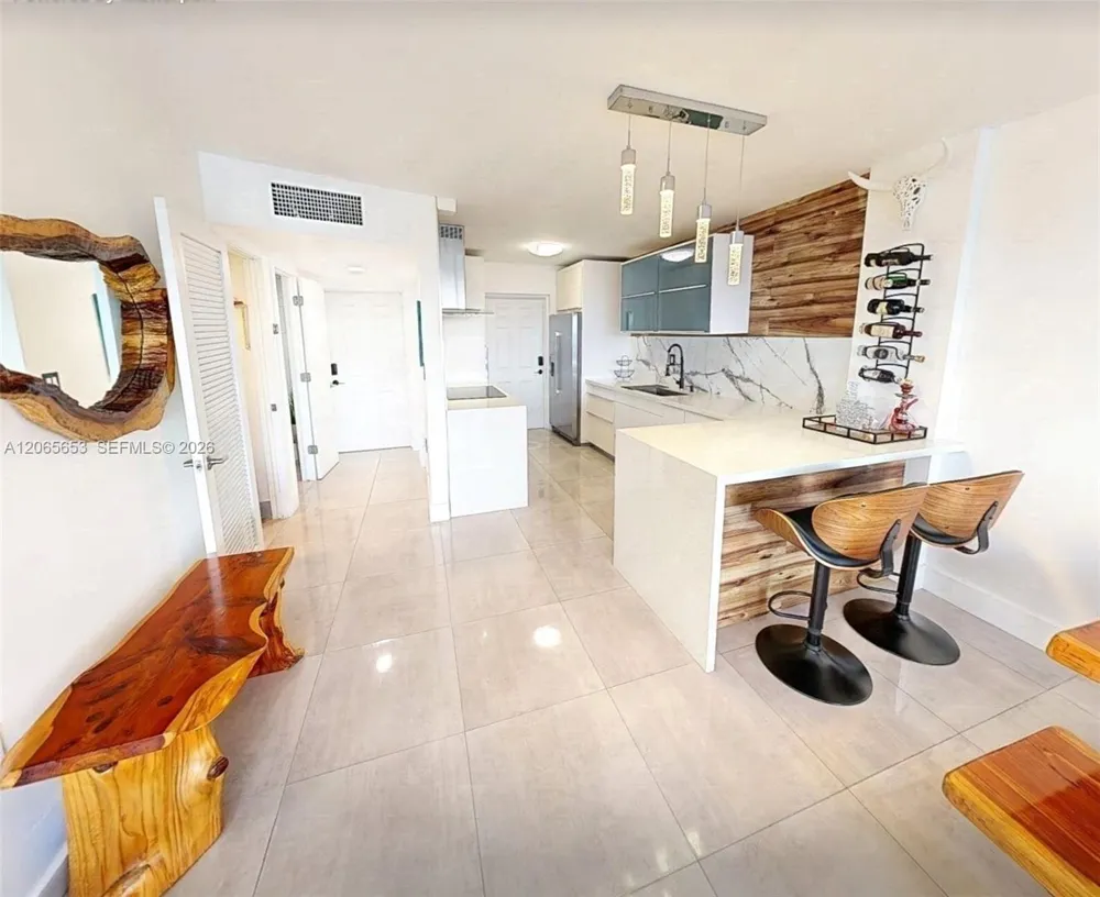 16850 S Glades Dr #5C North Miami Beach, FL 33162