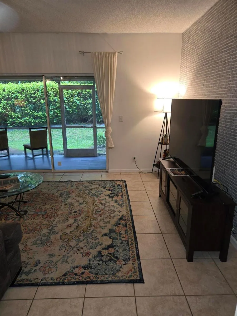 4675 PALMBROOKE CIRCLE West Palm Beach, FL 33417