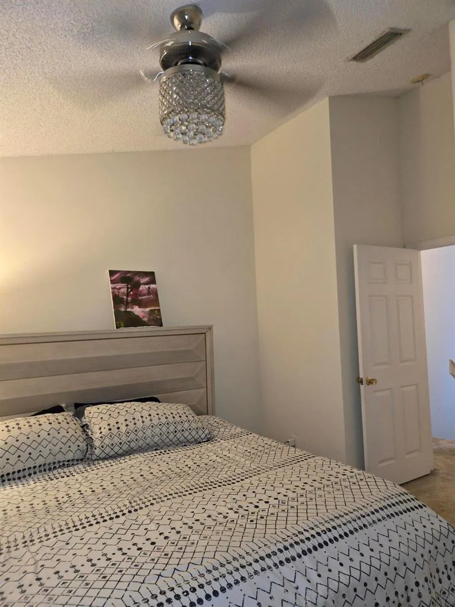 4675 PALMBROOKE CIRCLE West Palm Beach, FL 33417