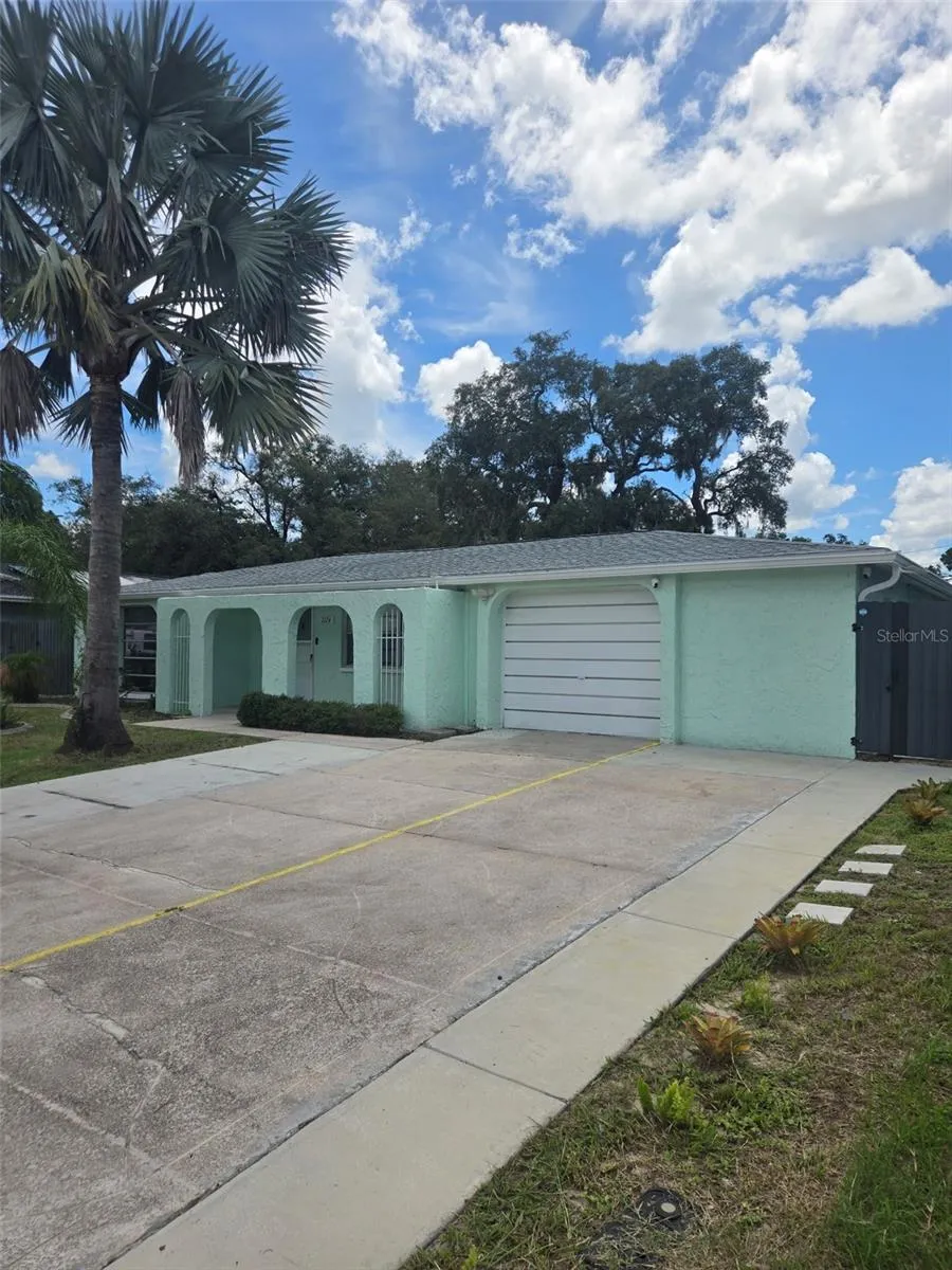 7124 ASHWOOD DRIVE Port Richey, FL 34668