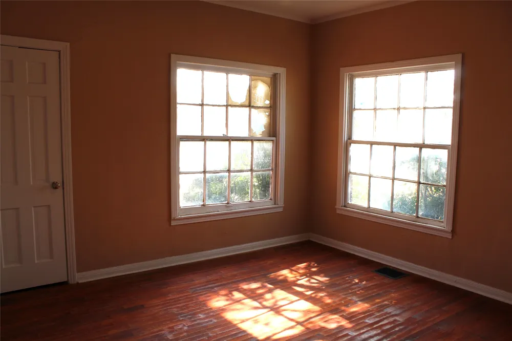 400 E Main Street Knox City, TX 79529