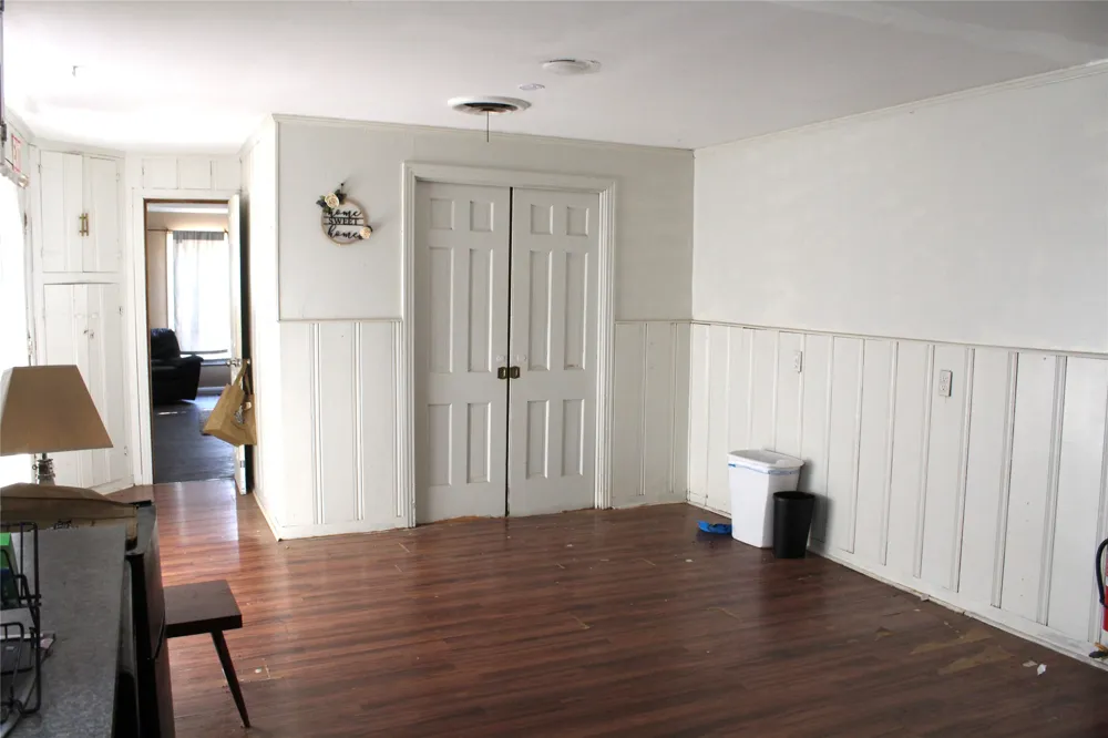 400 E Main Street Knox City, TX 79529