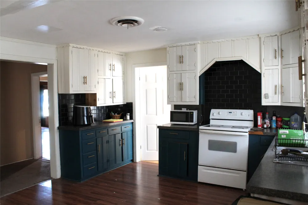 400 E Main Street Knox City, TX 79529