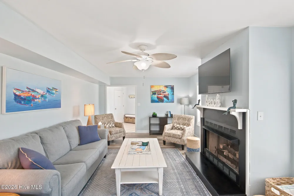 312 Pine Knoll Circle Pine Knoll Shores, NC 28512
